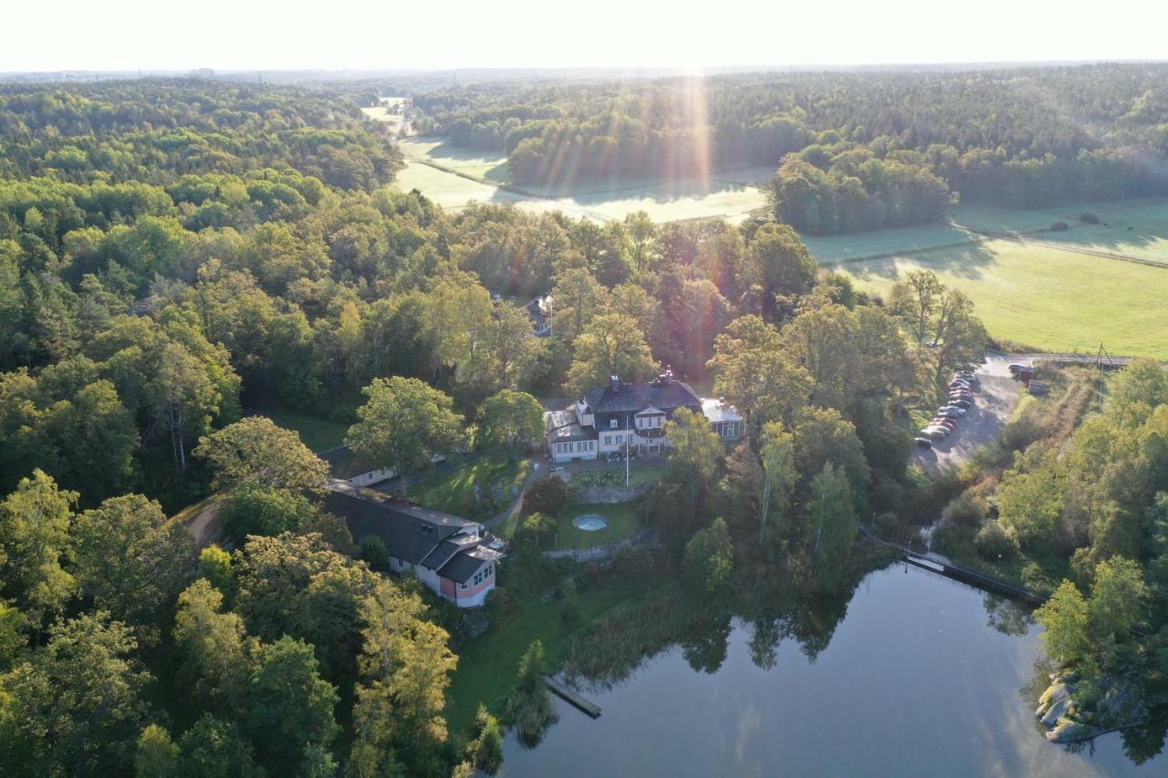 Balingsholm Hotel Huddinge Luaran gambar